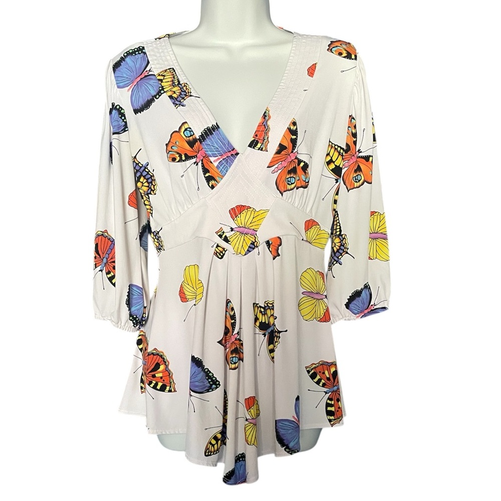Svetlana vintage Y2K butterfly flowy top